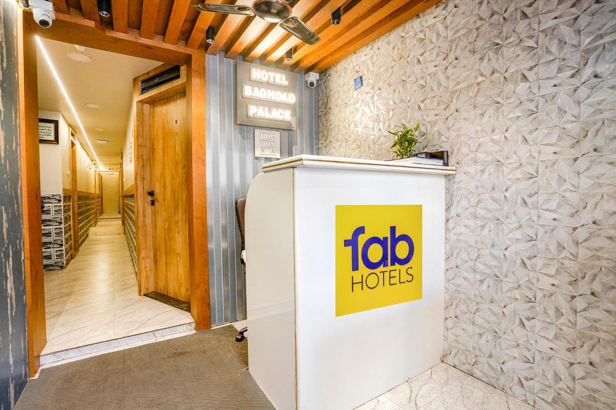 Fabexpress Baghdad Palace Hotel Mumbai Exterior photo